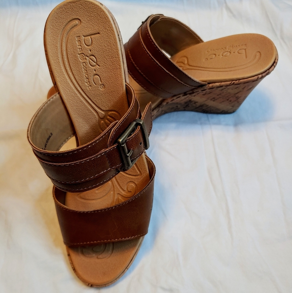 BOC Brown Wedge, Size 8